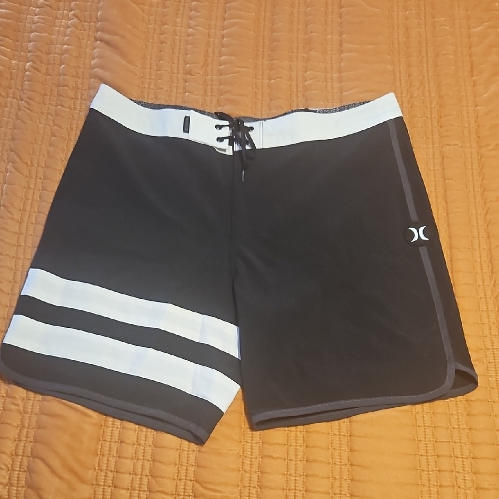 Hurley Black and White Board Shorts Classic Design